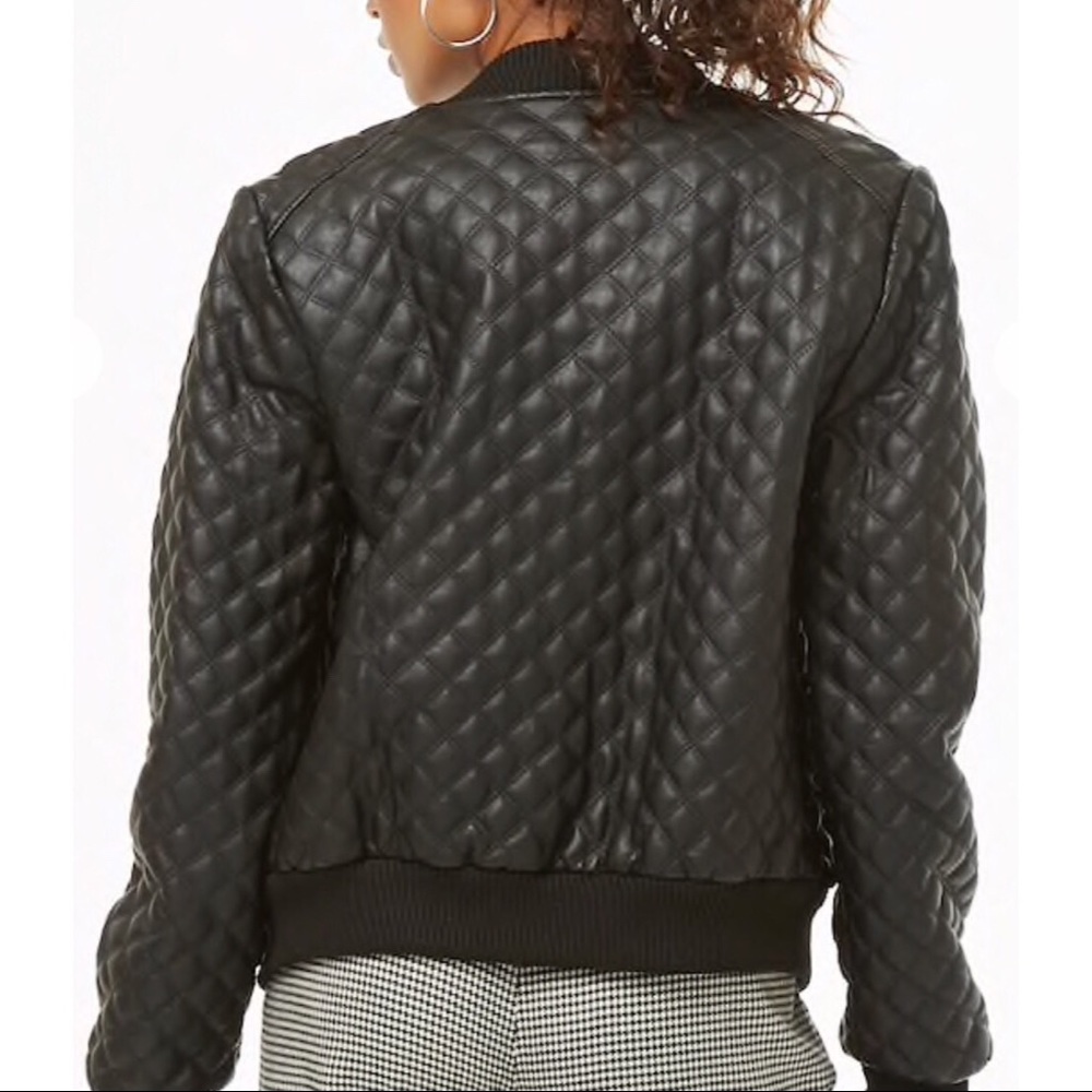 Women faux leather quilted jacket - Picture 2 of 4